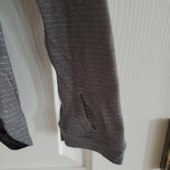 Lululemon Turn It Up Long Sleeve Top Heathered Slate 4 - Picture 10 of 12